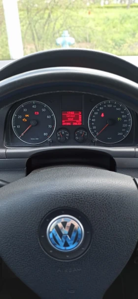 VW Touran МЕТАН/ГАЗ, снимка 9
