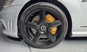 Mercedes-Benz S 63 AMG 6.2* V8* ПОДГРЕВ* ОБДУХВАНЕ* МАСАЖ* КЕЙЛЕС* КАМЕРА, снимка 5