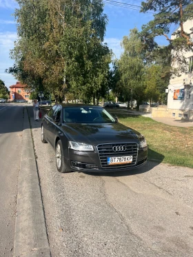 Audi A8 4.2 TDI 132000 километра, снимка 1