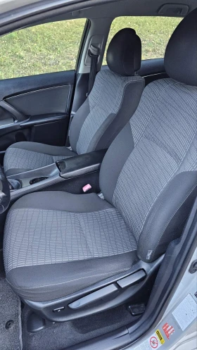 Toyota Avensis 1.8 - 6500 € - 42316249 10