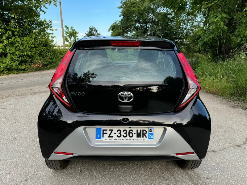 Toyota Aygo Нави.Камера.Автопилот.21г.LED.ФранцияРеални кмЕВ-6, снимка 4 - Автомобили и джипове - 45953071