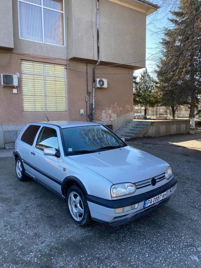 VW Golf Голф 3 2.0 GTI , снимка 1 - Автомобили и джипове - 48740468