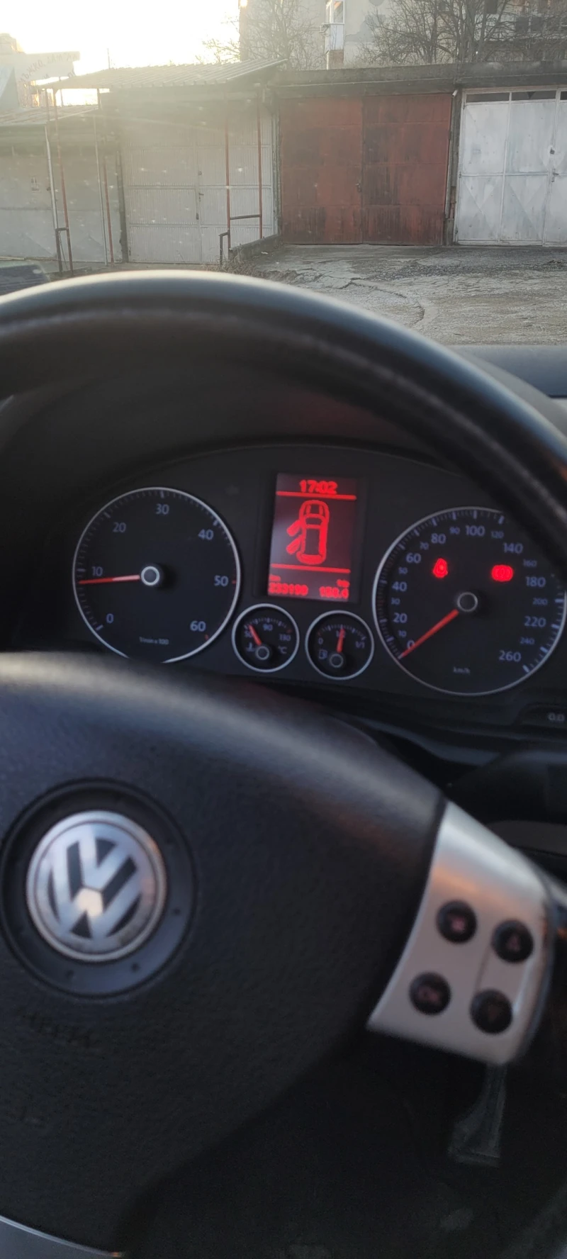 VW Golf, снимка 14 - Автомобили и джипове - 48830794