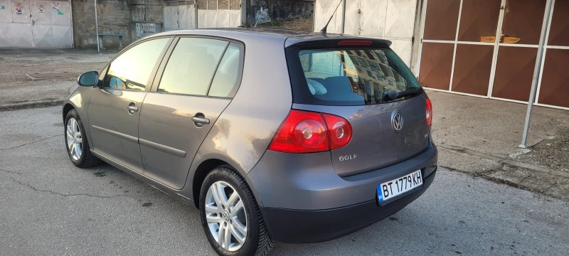 VW Golf, снимка 2 - Автомобили и джипове - 48830794