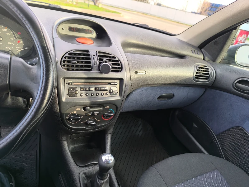 Peugeot 206, снимка 10 - Автомобили и джипове - 49508893