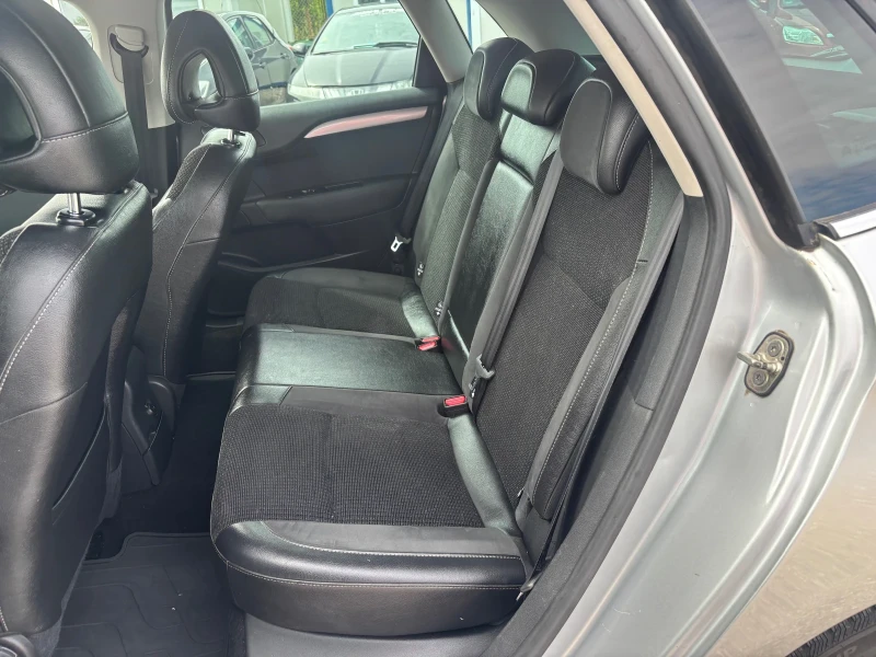 Citroen C4 1.6-116кс , Автоматик, снимка 9 - Автомобили и джипове - 50493250