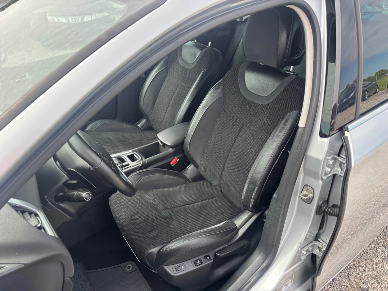 Citroen C4 1.6-116кс , Автоматик, снимка 7 - Автомобили и джипове - 50493250