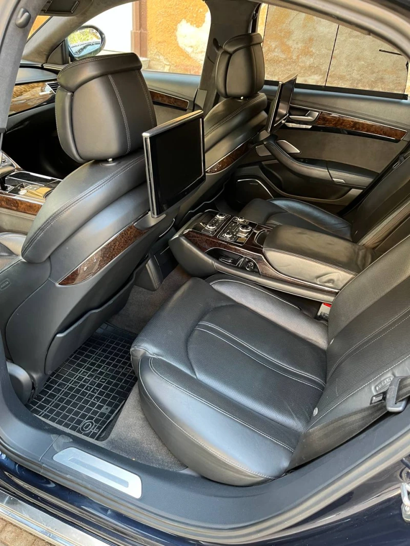 Audi A8 4.2TDI* 4X4* B&Q* ВАКУУМ* NIGHT VISION* 3xTV, снимка 16 - Автомобили и джипове - 51861089