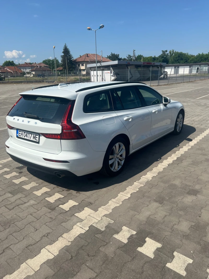 Volvo V60, снимка 4 - Автомобили и джипове - 52516279