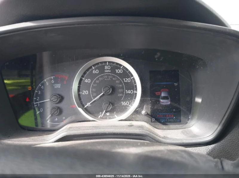 Toyota Corolla 1.8l Le, снимка 7 - Автомобили и джипове - 53335518