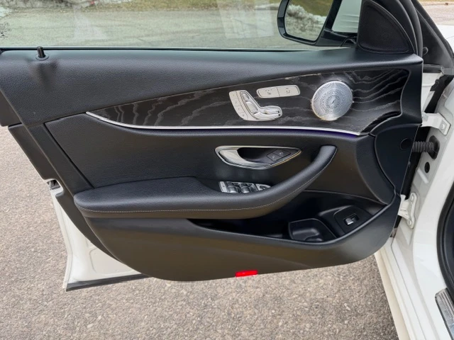 Mercedes-Benz E 400 Amg-pkg* pano* 360view* Burmester* Head-Up* Обдух* - изображение 9