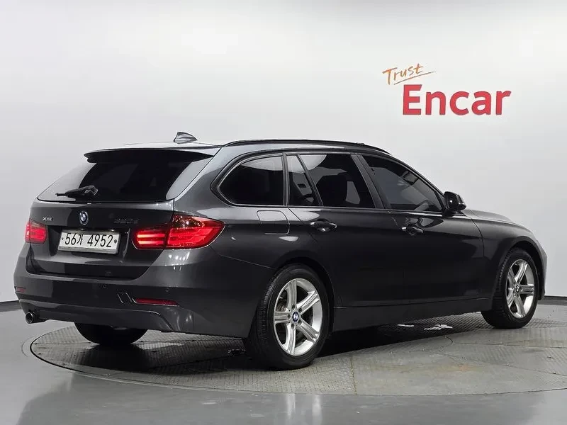 BMW 320 d xDrive, снимка 4 - Автомобили и джипове - 55143956
