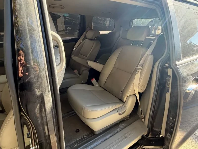 Kia Carnival Carnival 9-Seater Luxury | Mobile.bg � ����������� 7