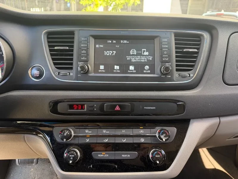 Kia Carnival Carnival 9-Seater Luxury | Mobile.bg � ����������� 11