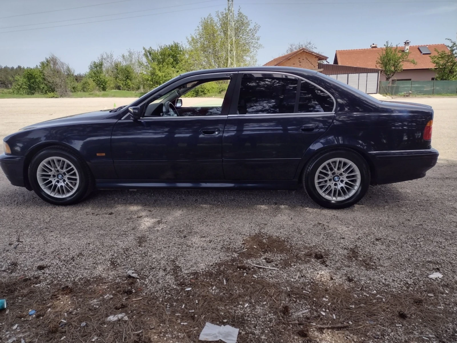 BMW 520  - изображение 4