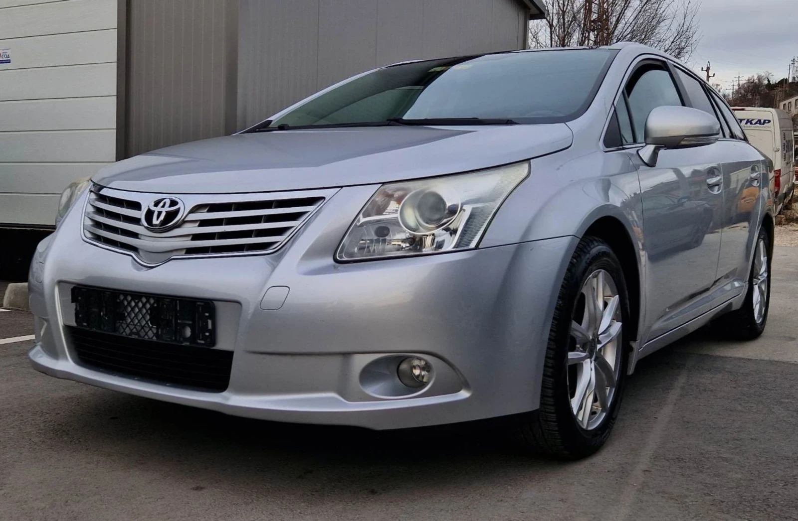 Toyota Avensis 1.8 147 HP - изображение 3
