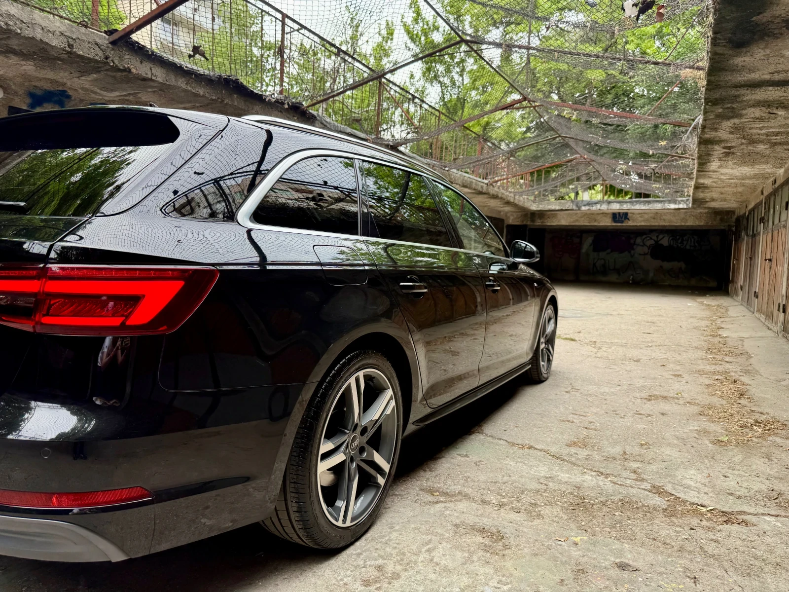 Audi A4 DIGITAL/S-line/2.0TDi-190/S-tronic/Масаж/290 000KM - изображение 5