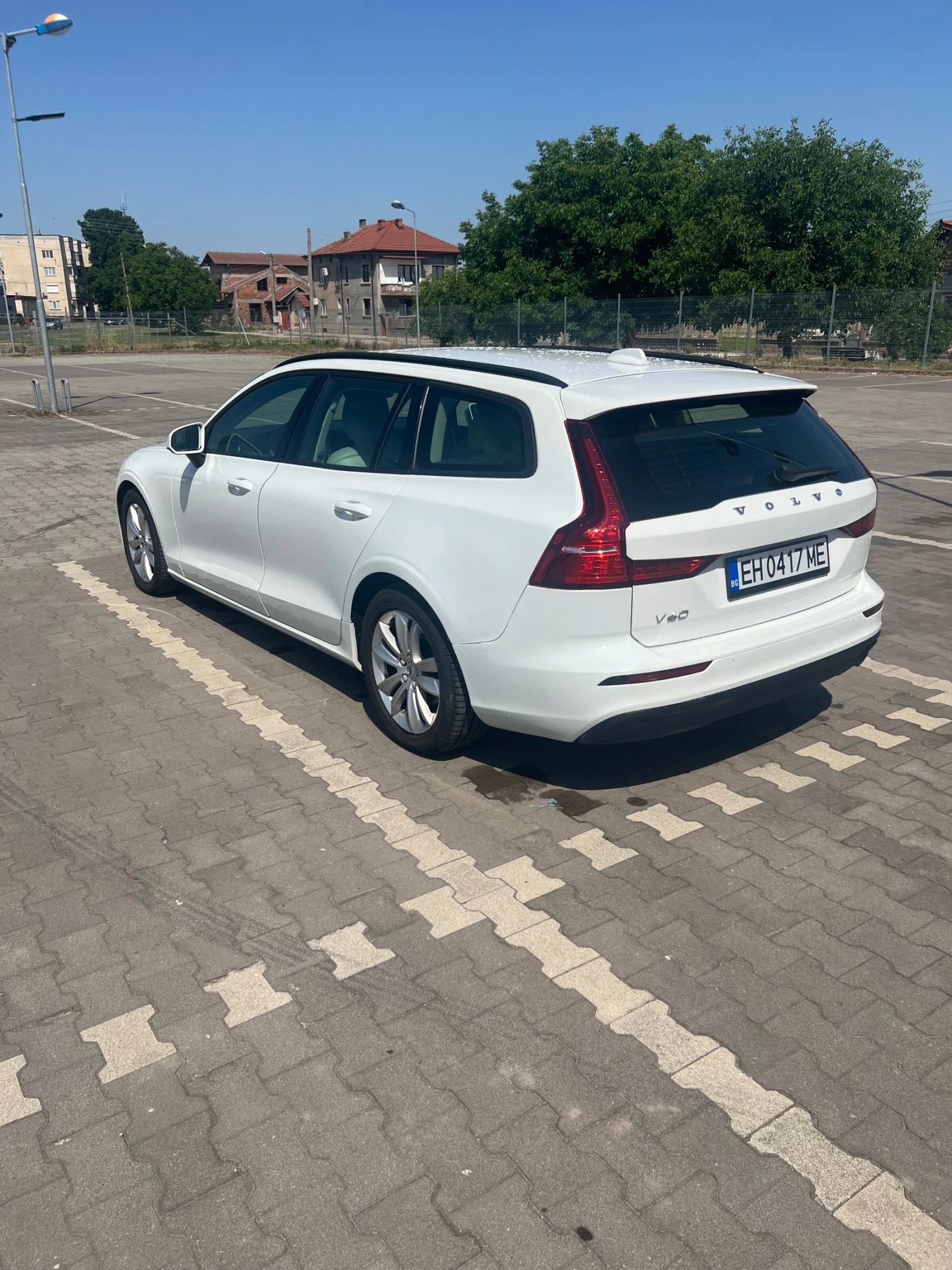 Volvo V60  - изображение 6