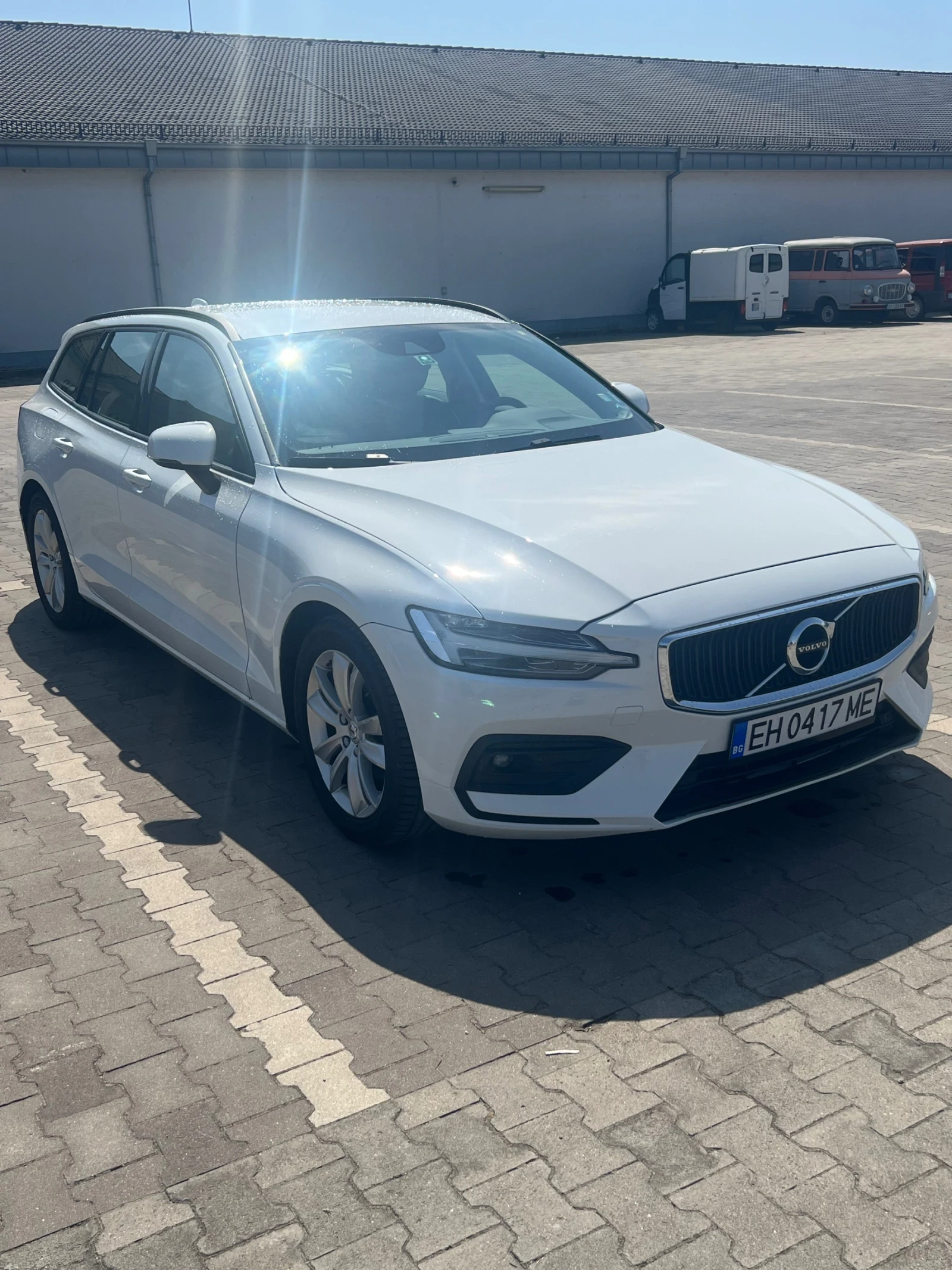Volvo V60  - изображение 3