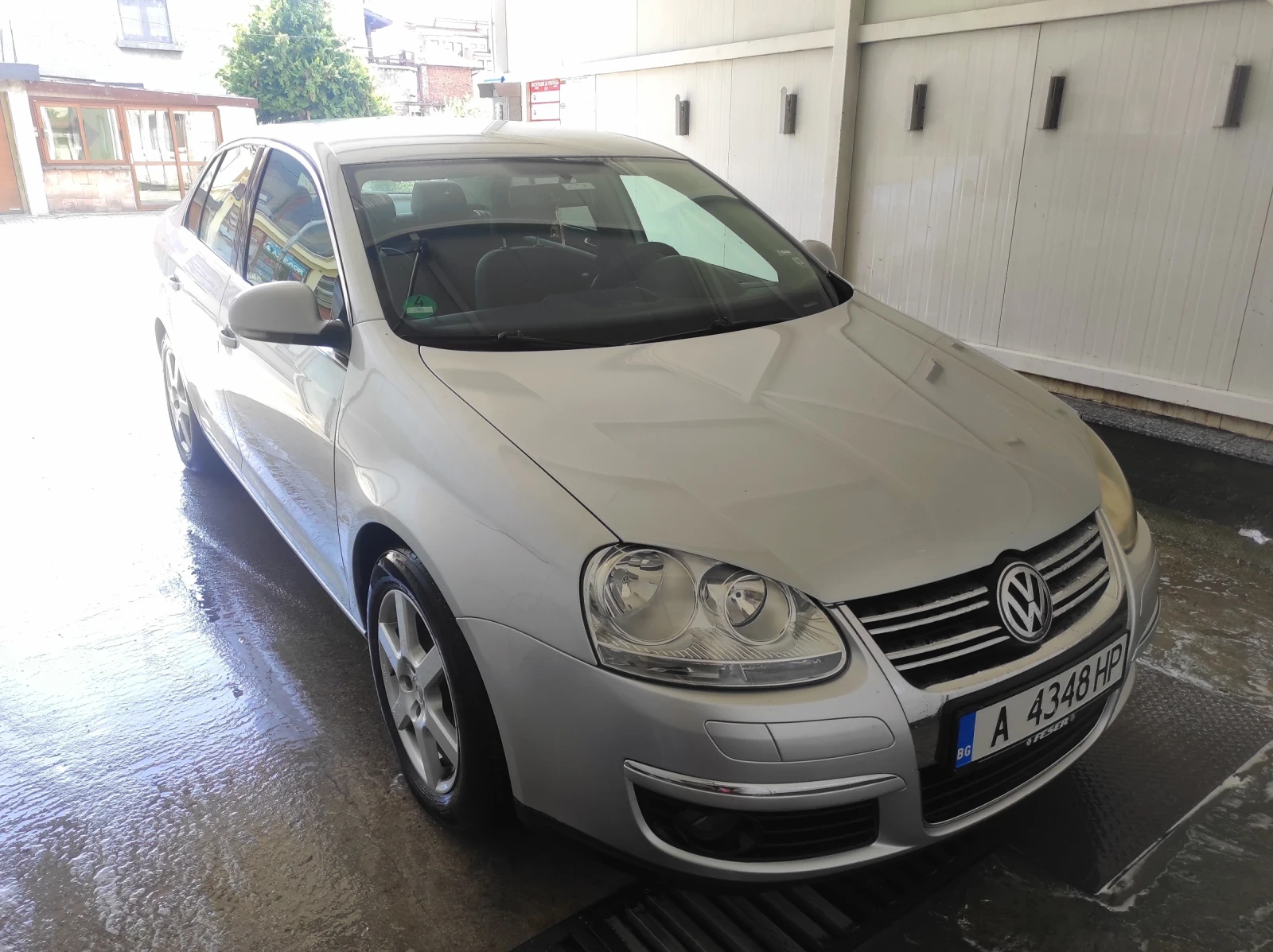 VW Jetta 2.0 TDI - изображение 2