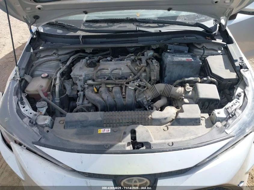 Toyota Corolla 1.8l Le - изображение 10