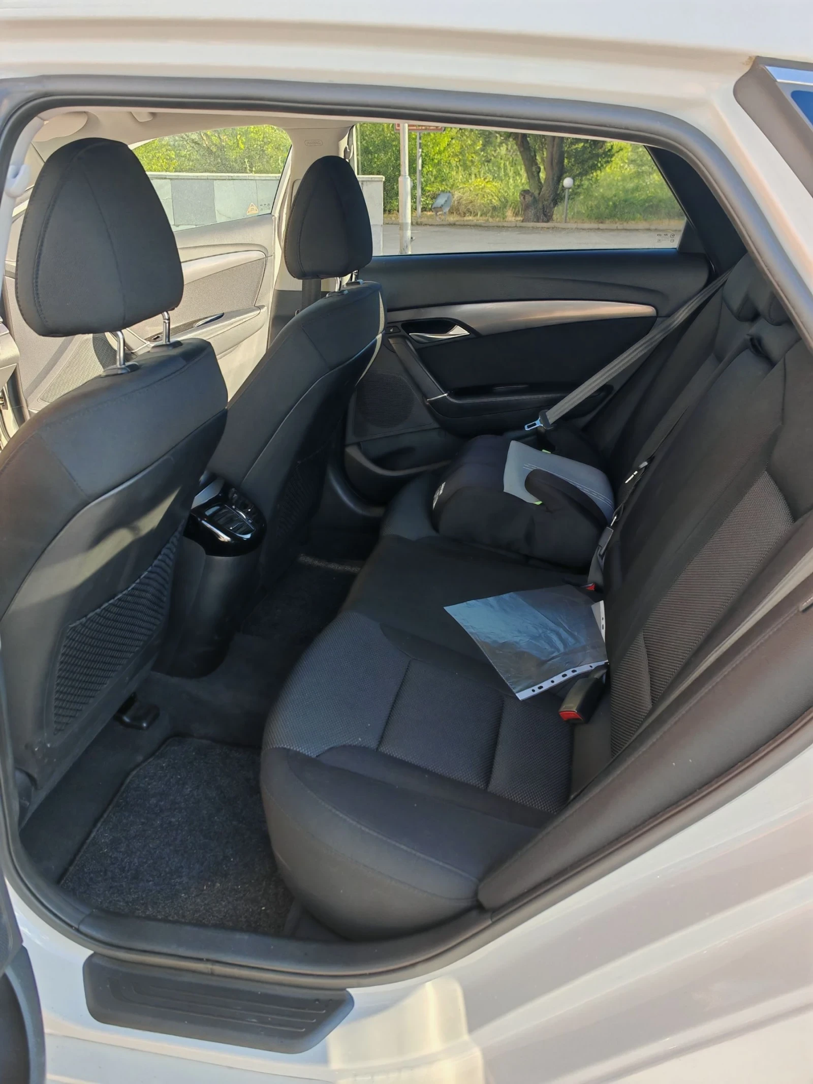 Hyundai I40 2.0/ 177k.с/ ШВЕЙЦАРИЯ , снимка 8 - Автомобили и джипове - 53773943