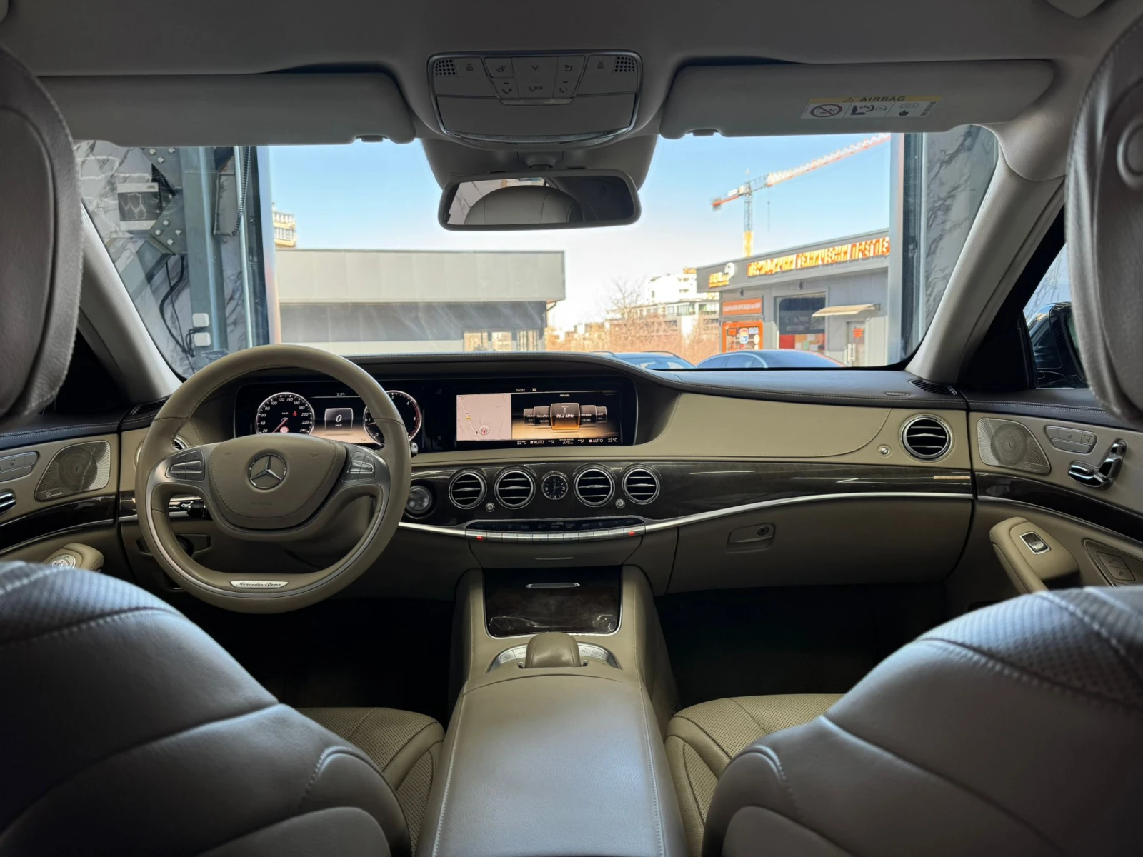 Mercedes-Benz S 350 d* AMG Line* DISTRONIC* ОБДУХВАНЕ* НАЛИЧНА В СОФИЯ, снимка 6 - Автомобили и джипове - 53880653