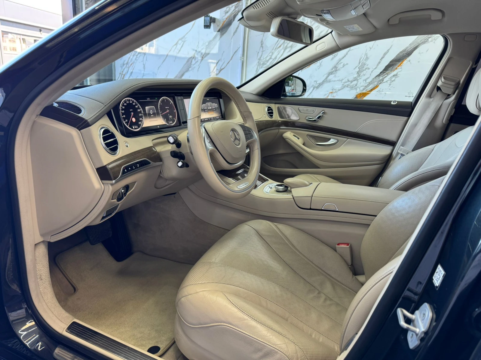 Mercedes-Benz S 350 d* AMG Line* DISTRONIC* ОБДУХВАНЕ* НАЛИЧНА В СОФИЯ, снимка 5 - Автомобили и джипове - 53880653