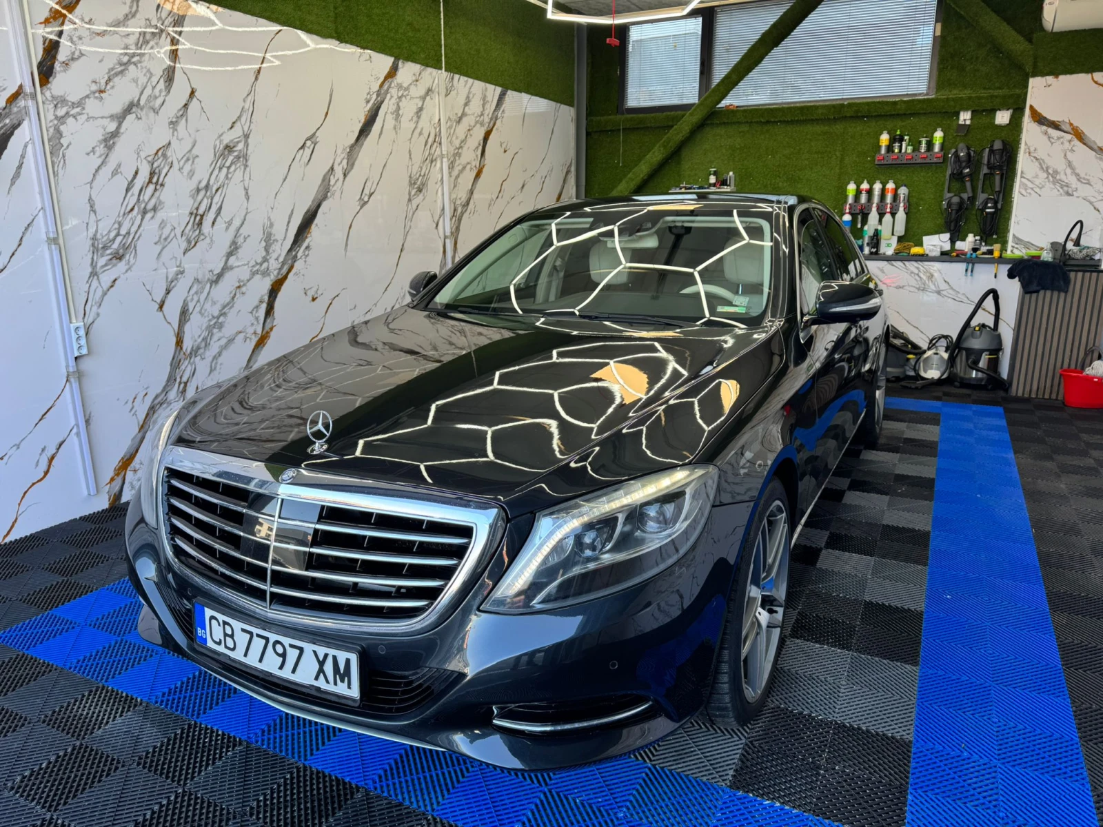 Mercedes-Benz S 350 d* AMG Line* DISTRONIC* ОБДУХВАНЕ* НАЛИЧНА В СОФИЯ, снимка 2 - Автомобили и джипове - 53880653