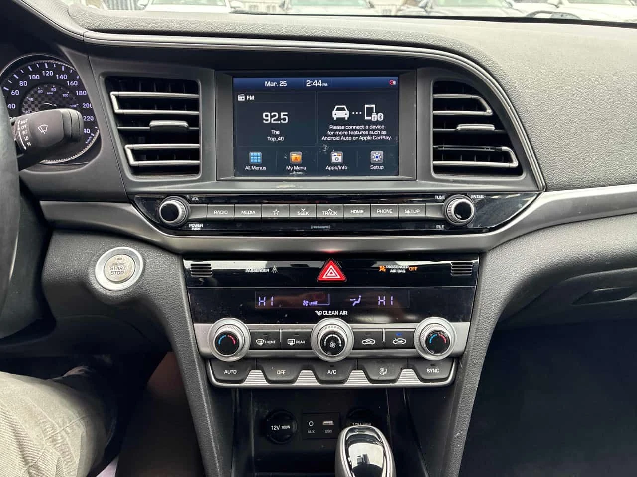 Hyundai Elantra * Luxury * CARFAX * ПАНОРАМА * KEYLESS * ПОДГРЕВИ, снимка 9 - Автомобили и джипове - 54054185