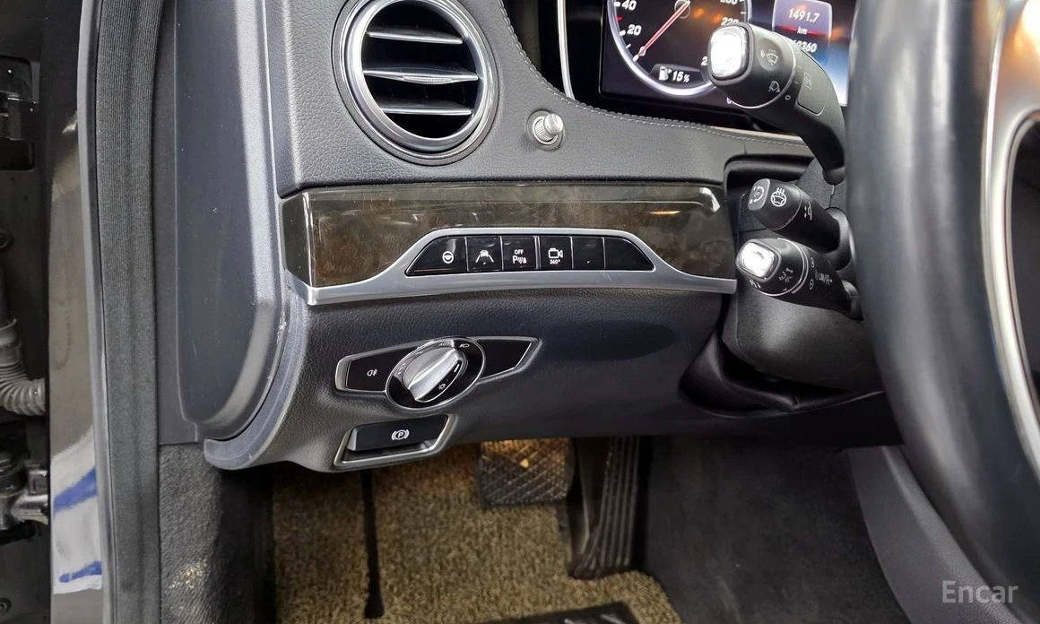 Mercedes-Benz S 500 LONG* 63 PK* 2020 FACE RETROFIT* TV* МАСАЖ* ОБДУХ*, снимка 8 - Автомобили и джипове - 54080407