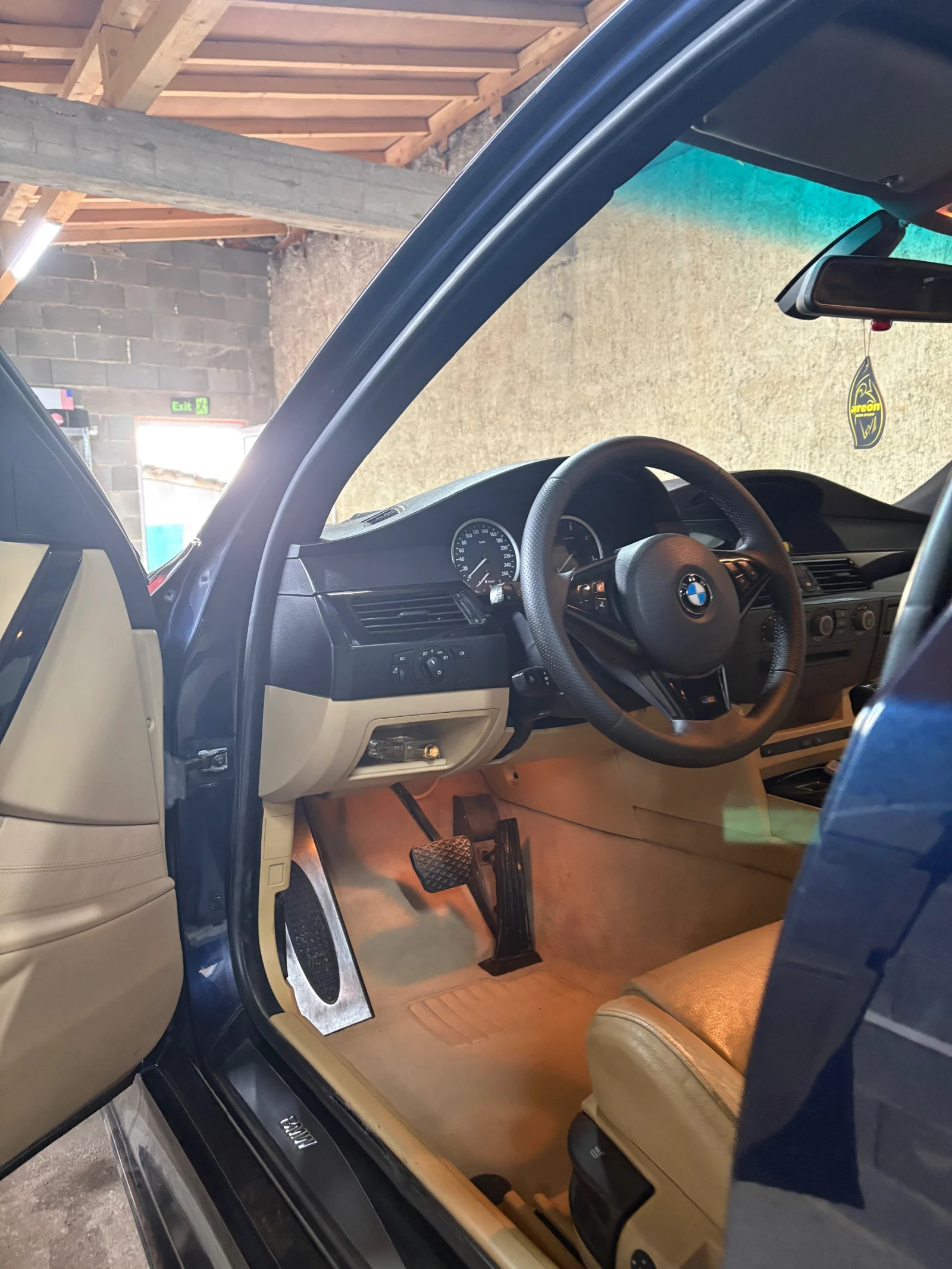 BMW 530, снимка 7 - Автомобили и джипове - 54123577