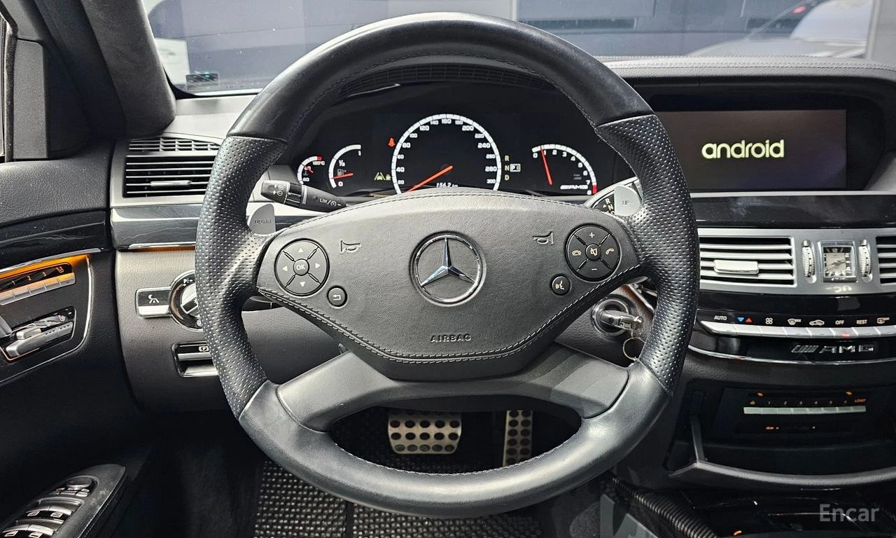 Mercedes-Benz S 63 AMG 6.2* V8* ПОДГРЕВ* ОБДУХВАНЕ* МАСАЖ* КЕЙЛЕС* КАМЕРА, снимка 10 - Автомобили и джипове - 54743491