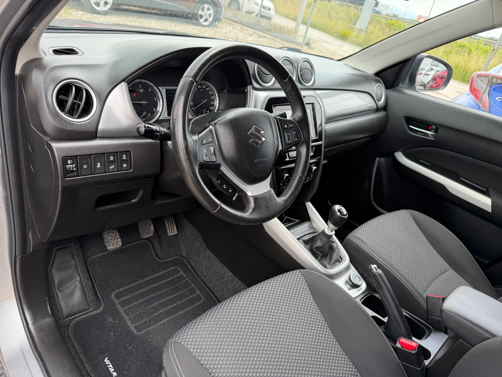 Suzuki Swift 1.6 DDIS 4х4(Като Нова), снимка 10 - Автомобили и джипове - 54778308