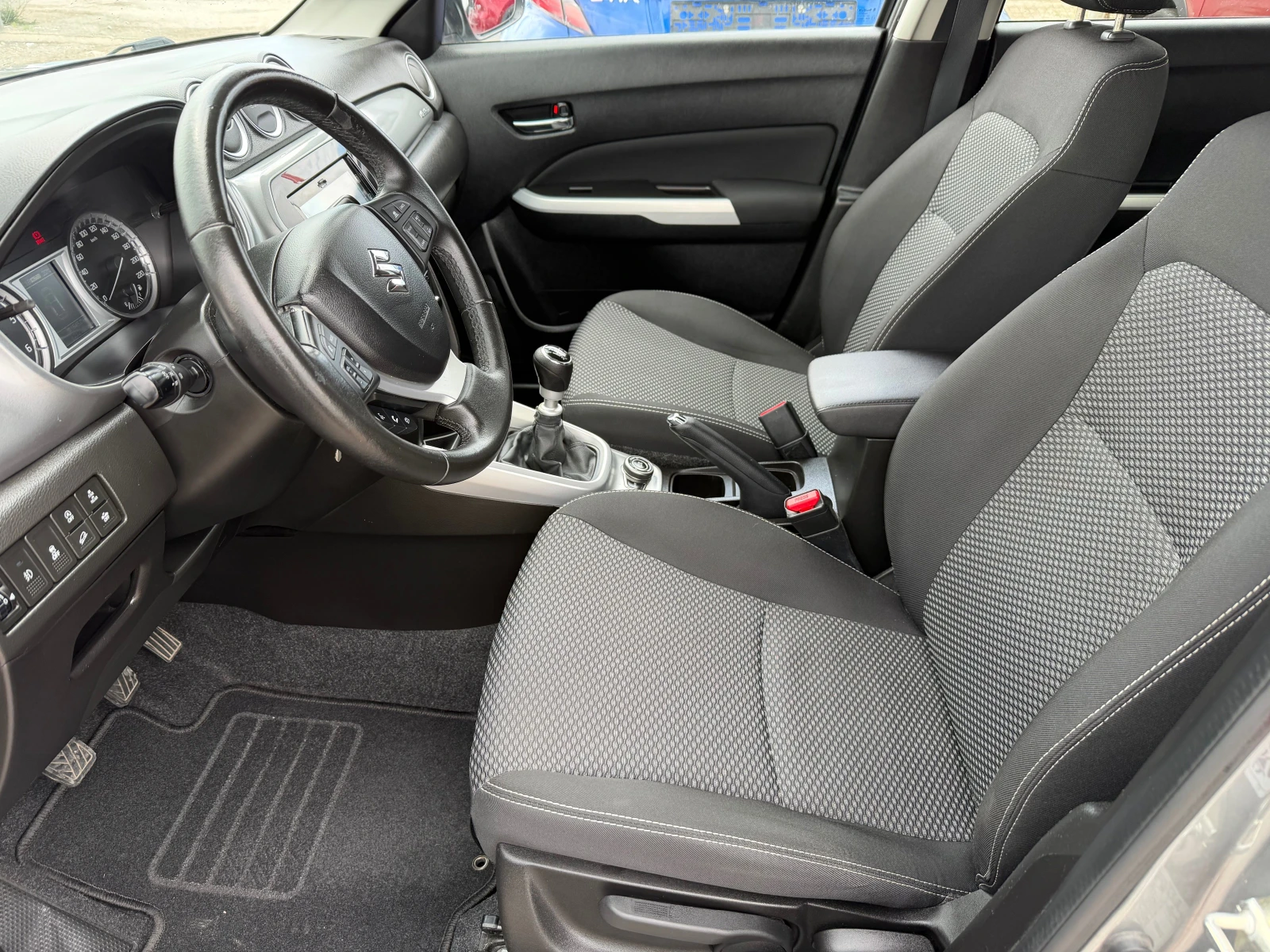 Suzuki Swift 1.6 DDIS 4х4(Като Нова), снимка 9 - Автомобили и джипове - 54778308