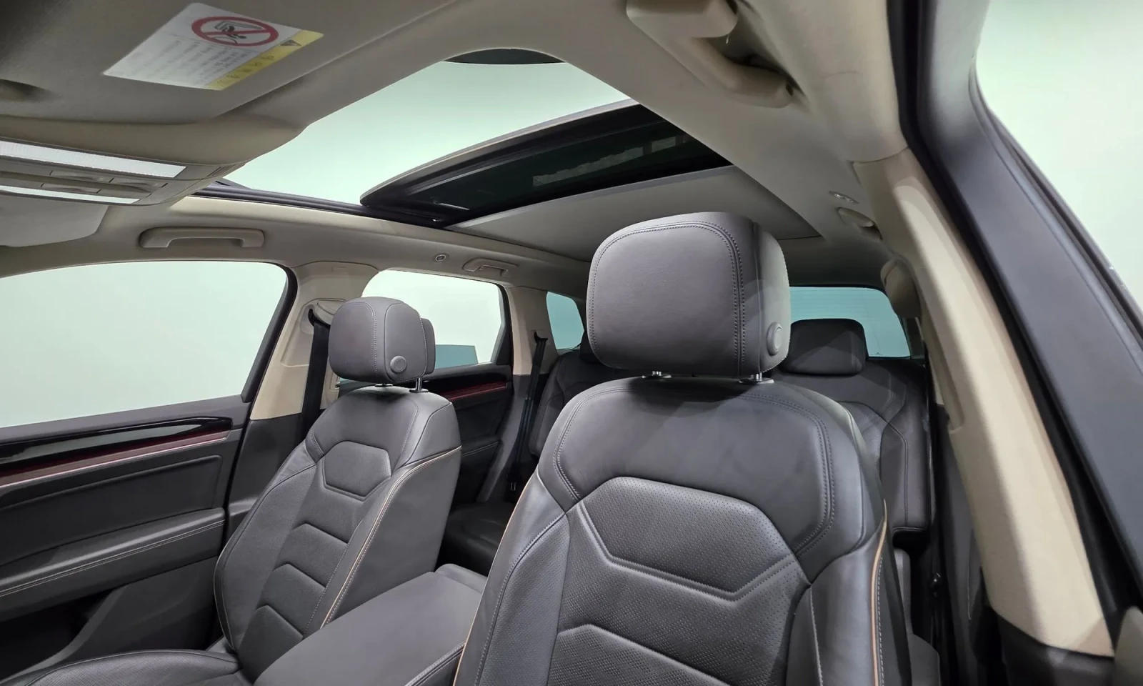 VW Touran PRESTIGE* ���������* DISTRONIC* PANO | Mobile.bg � ����������� 11