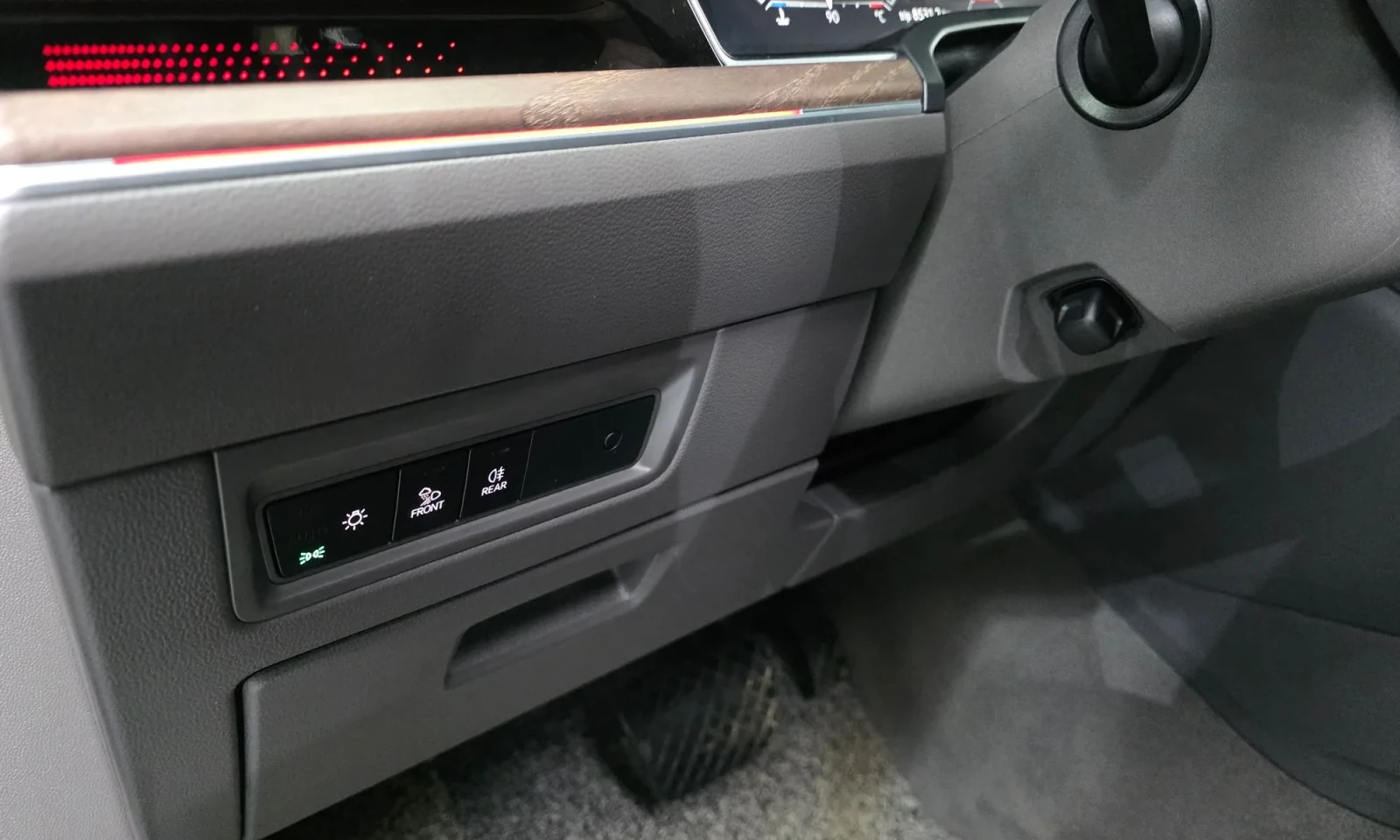 VW Touran PRESTIGE* ���������* DISTRONIC* PANO | Mobile.bg � ����������� 13
