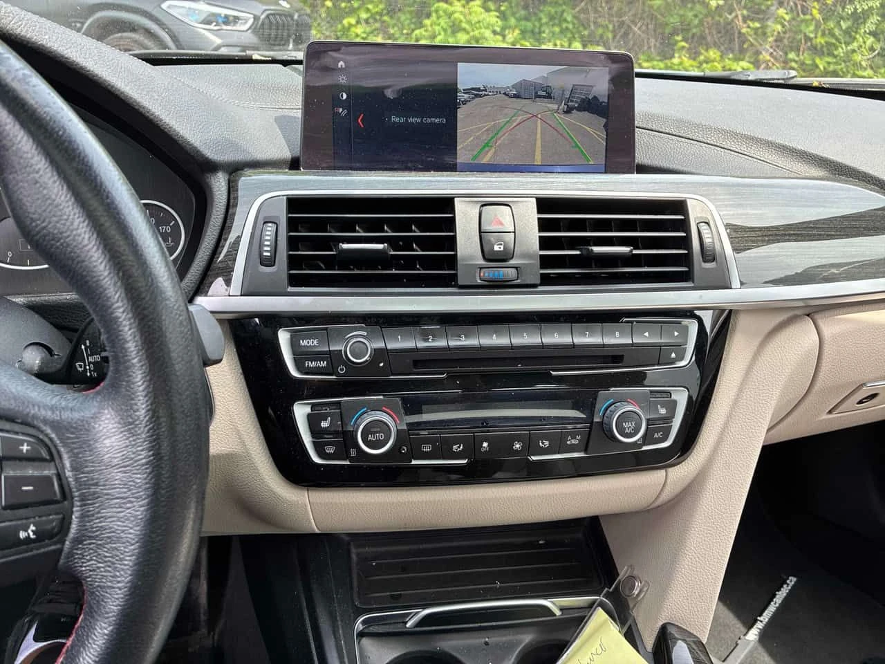 BMW 330 * 330i xDrive * CARFAX * ПОДГРЕВИ * ПАНО * KEYLESS, снимка 9 - Автомобили и джипове - 54896958