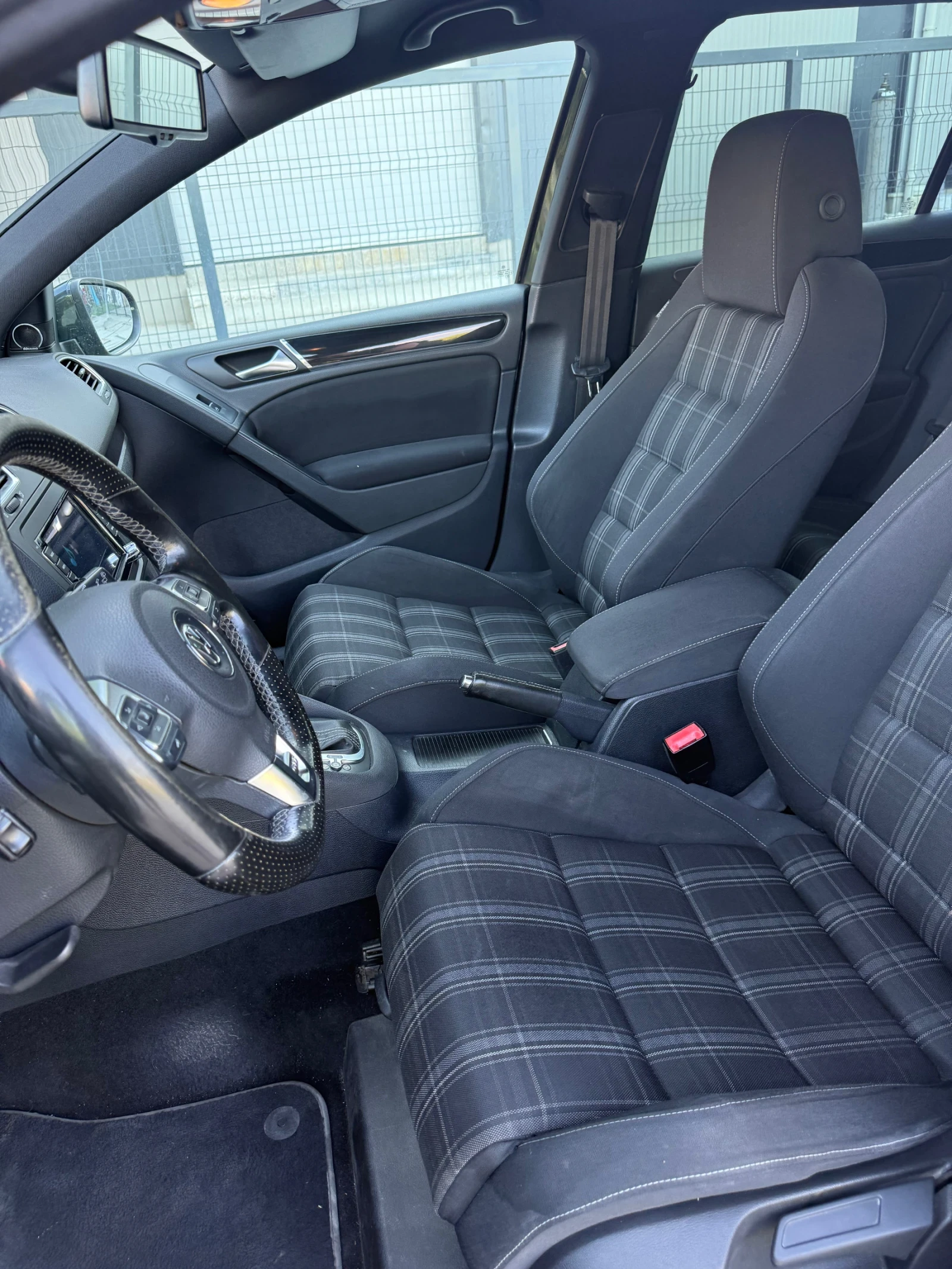 VW Golf GTD, снимка 9 - Автомобили и джипове - 55096179