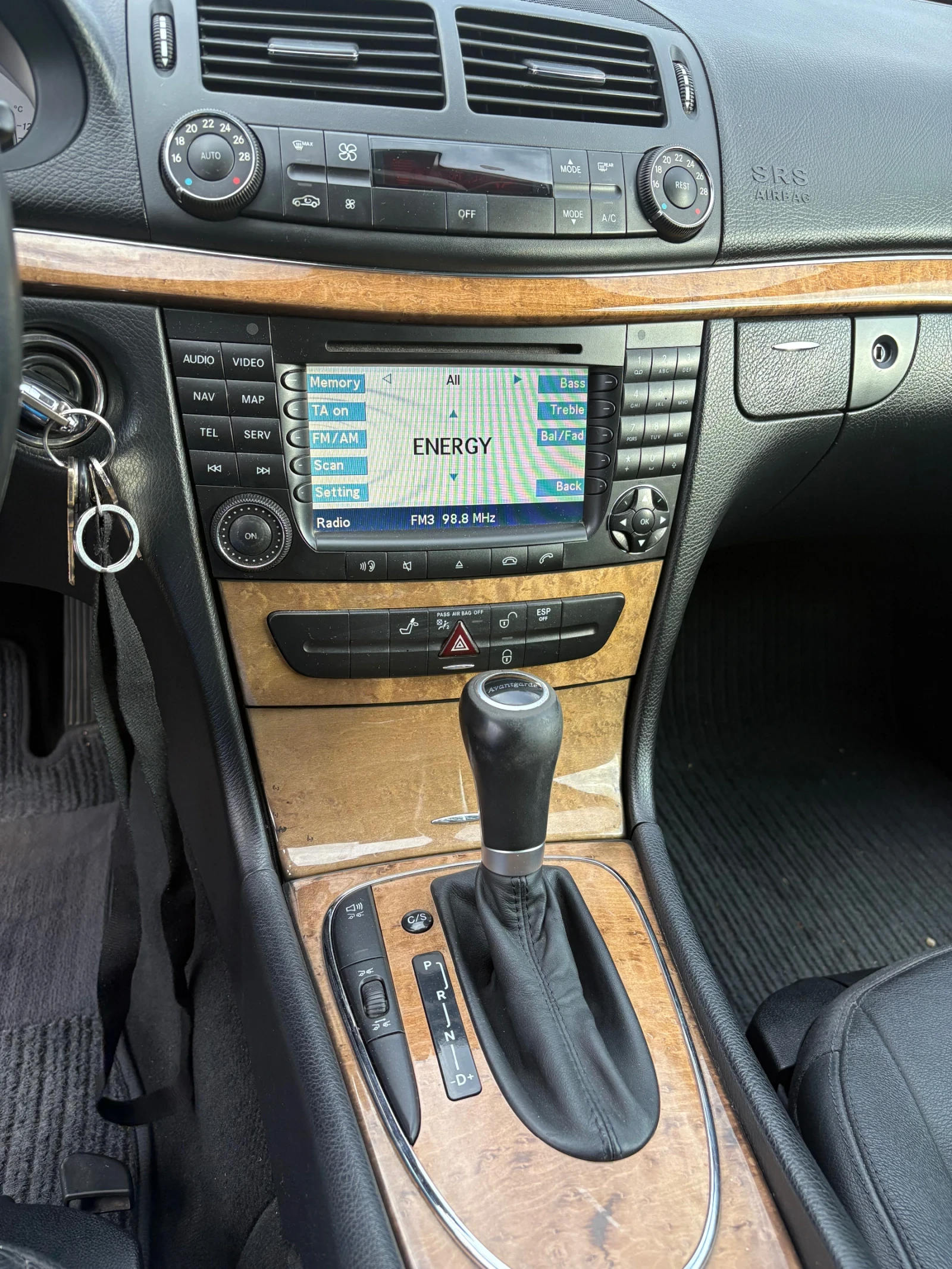 Mercedes-Benz E 320 Evo, снимка 12 - Автомобили и джипове - 55252103