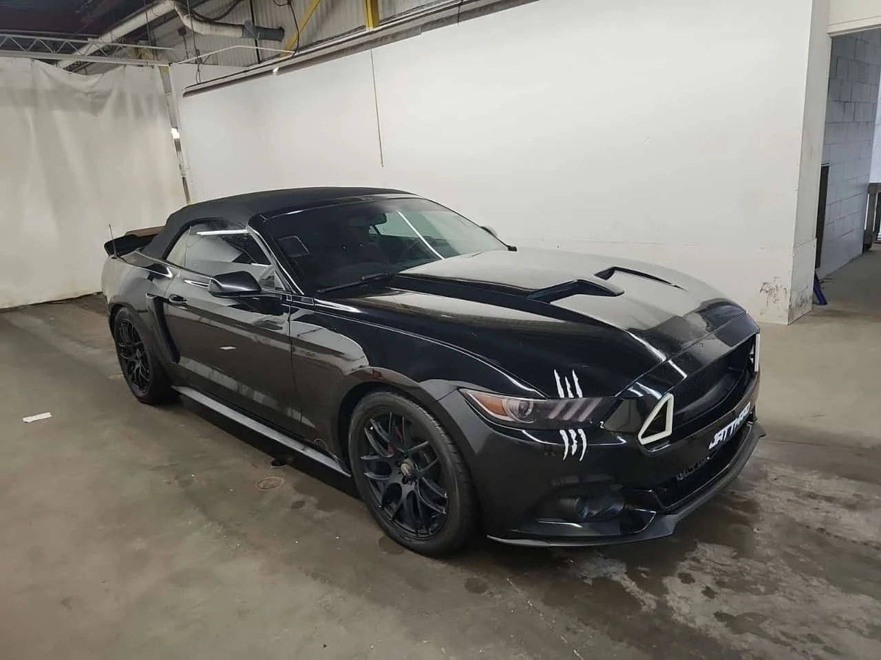 Ford Mustang V6/CARFAX/ФИНАНСИРАНЕ, снимка 2 - Автомобили и джипове - 55432734