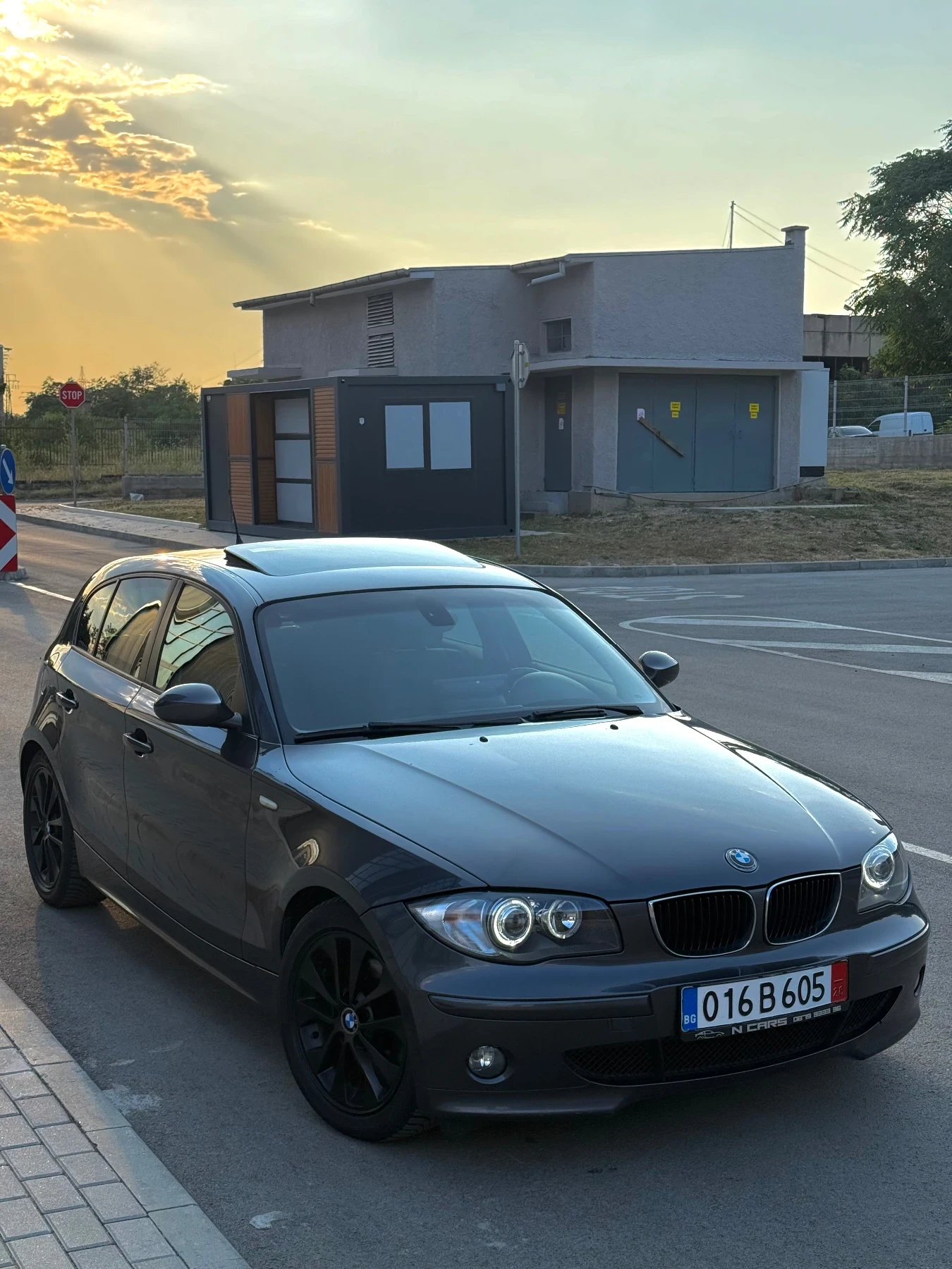 BMW 120 163 к.с / Рекаро / HI-FI / Шибидах, снимка 2 - Автомобили и джипове - 55578422