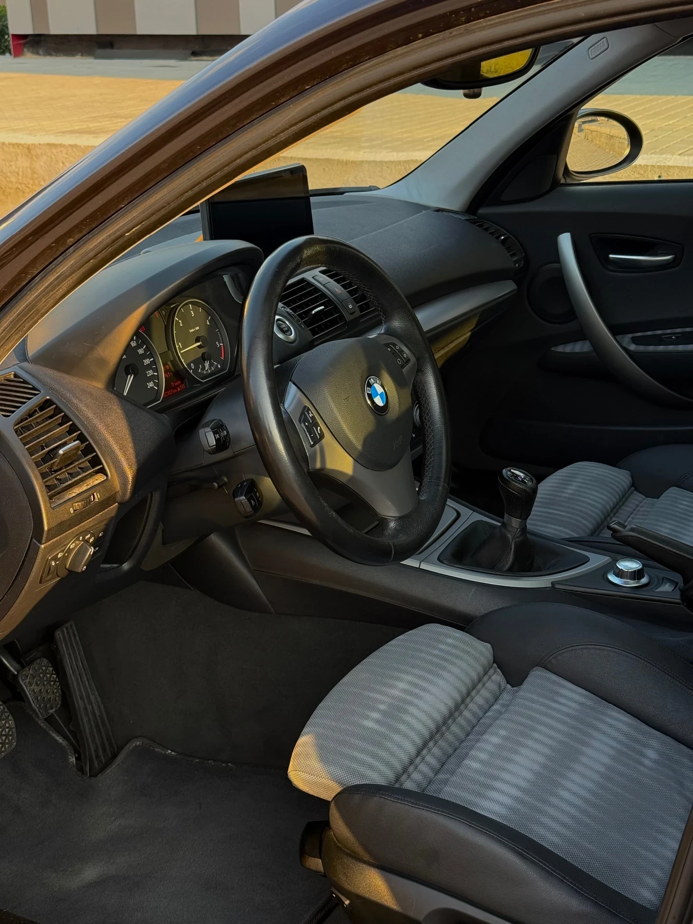 BMW 120 163 к.с / Рекаро / HI-FI / Шибидах, снимка 7 - Автомобили и джипове - 55578422