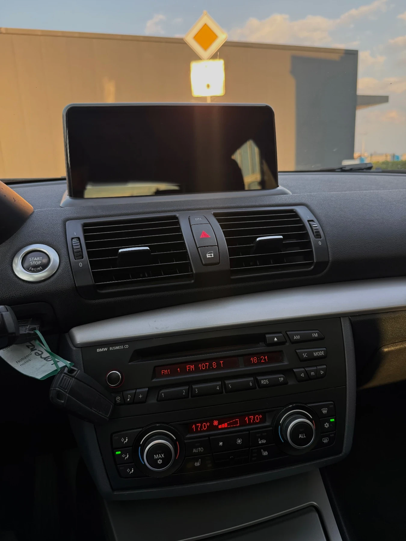 BMW 120 163 к.с / Рекаро / HI-FI / Шибидах, снимка 12 - Автомобили и джипове - 55578422