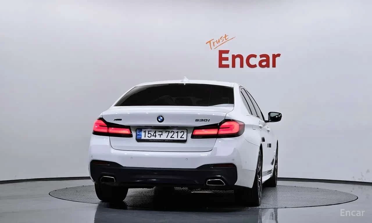 BMW 530 xDrive M Sport /ОБДУХВАНЕ/ШИБИДАХ/ДИСТРОНИК, снимка 4 - Автомобили и джипове - 55728953