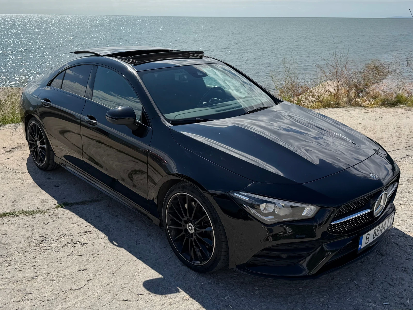 Mercedes-Benz CLA 220, снимка 4 - Автомобили и джипове - 55976938