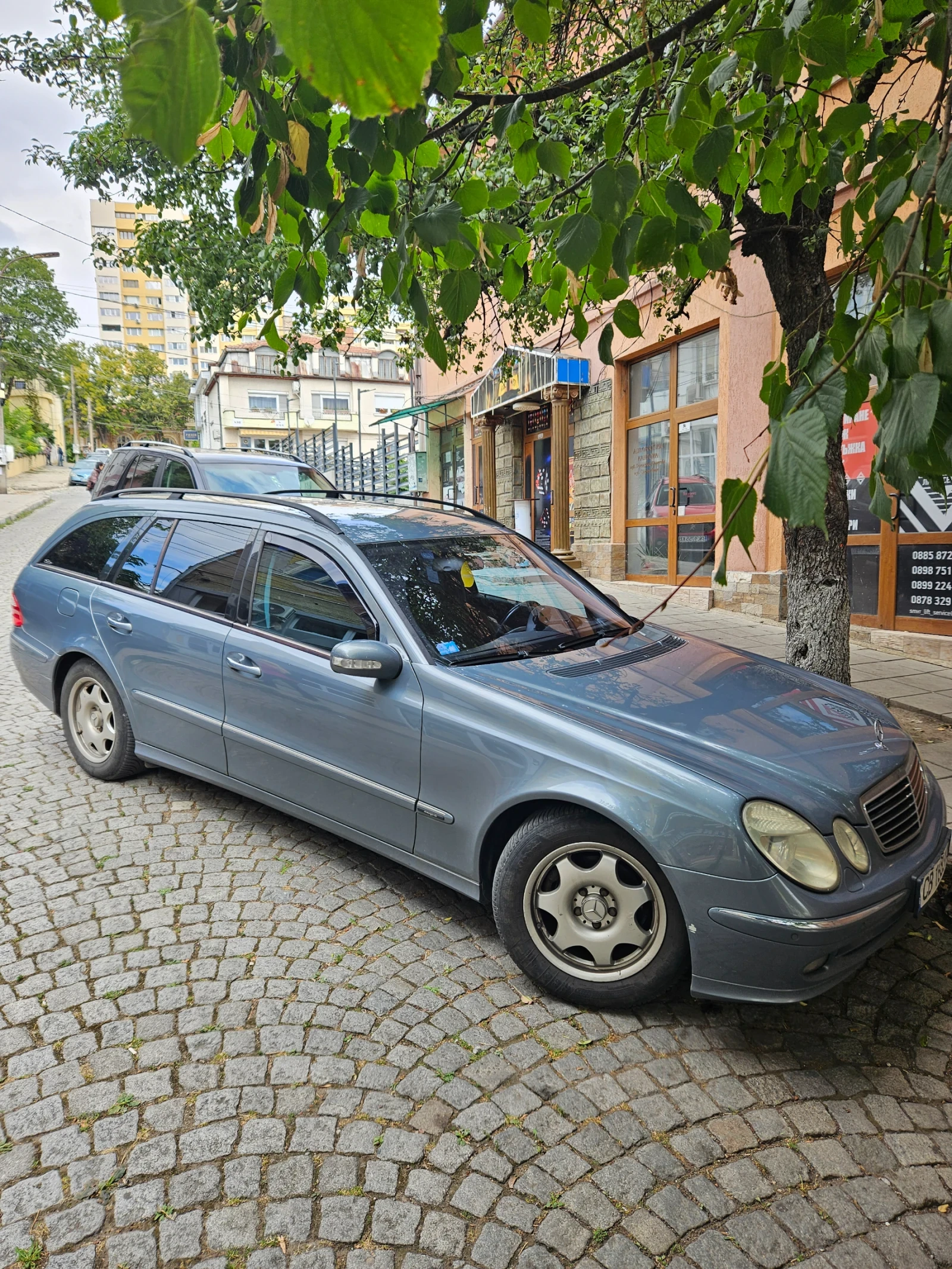 Mercedes-Benz E 280, снимка 2 - Автомобили и джипове - 56323548