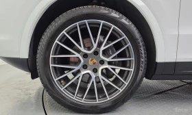 Porsche Cayenne Панорамен покрив | Кожен салон | Bose аудио | , снимка 5