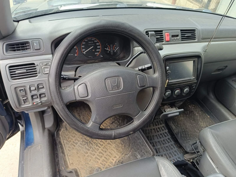 Honda Cr-v, снимка 7 - Автомобили и джипове - 49363522