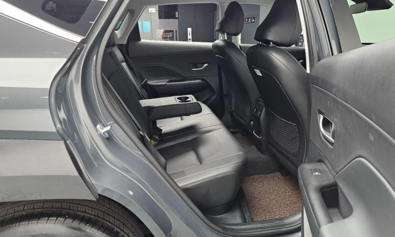 Hyundai Kona Gasoline 1.6 Turbo 4WD Premium, снимка 12 - Автомобили и джипове - 52113817